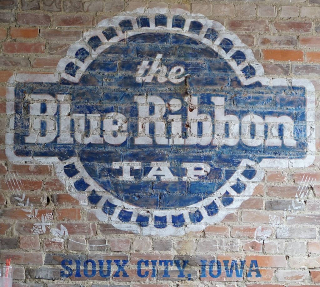 Blue Ribbon Tap