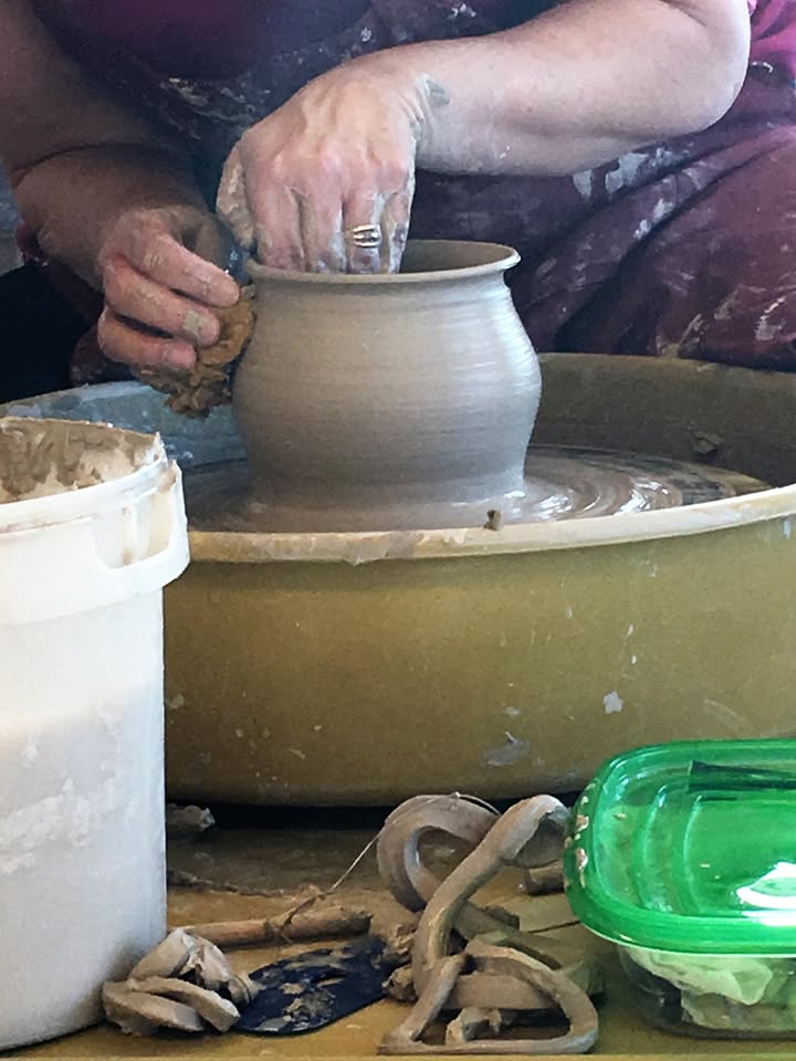 Beginning / Intermediate Wheel Throwing with Diane Neri