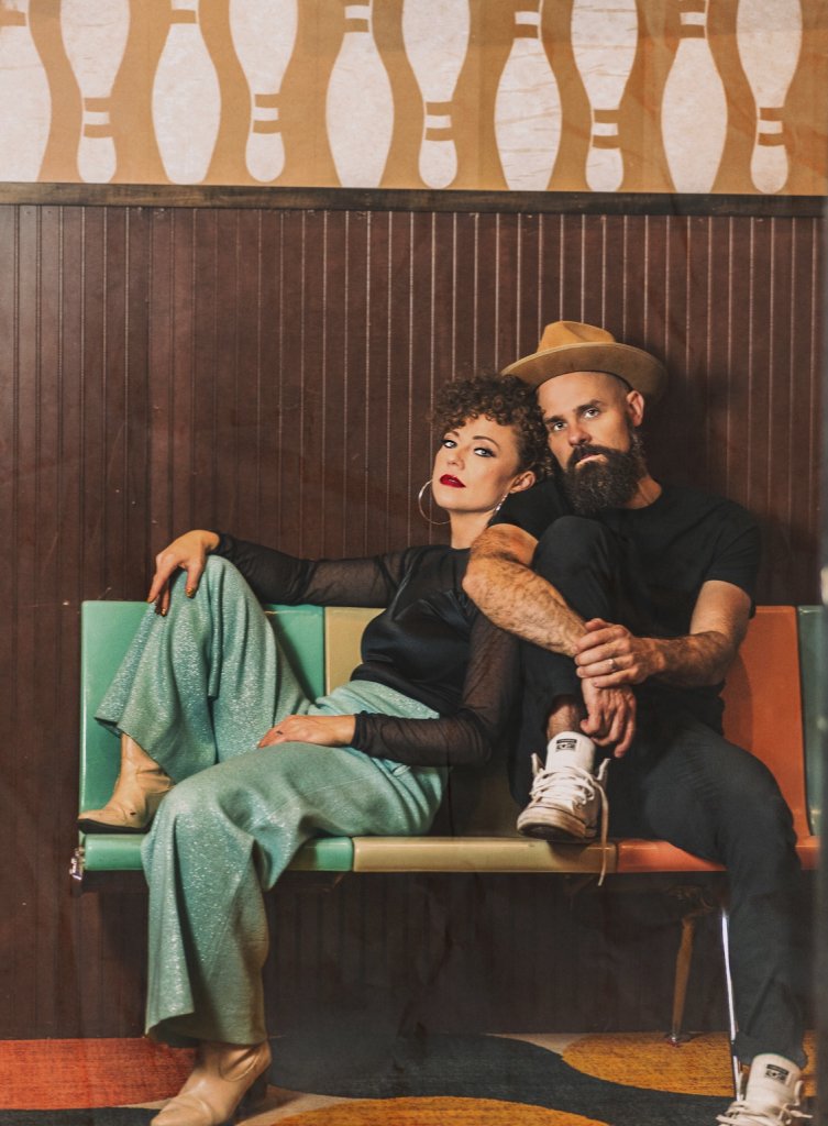 An evening with Nashville Americana duo GOLDPINE
