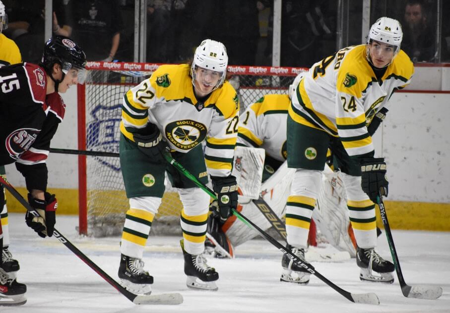 Sioux City Musketeers Hockey Game (Fall Fest)